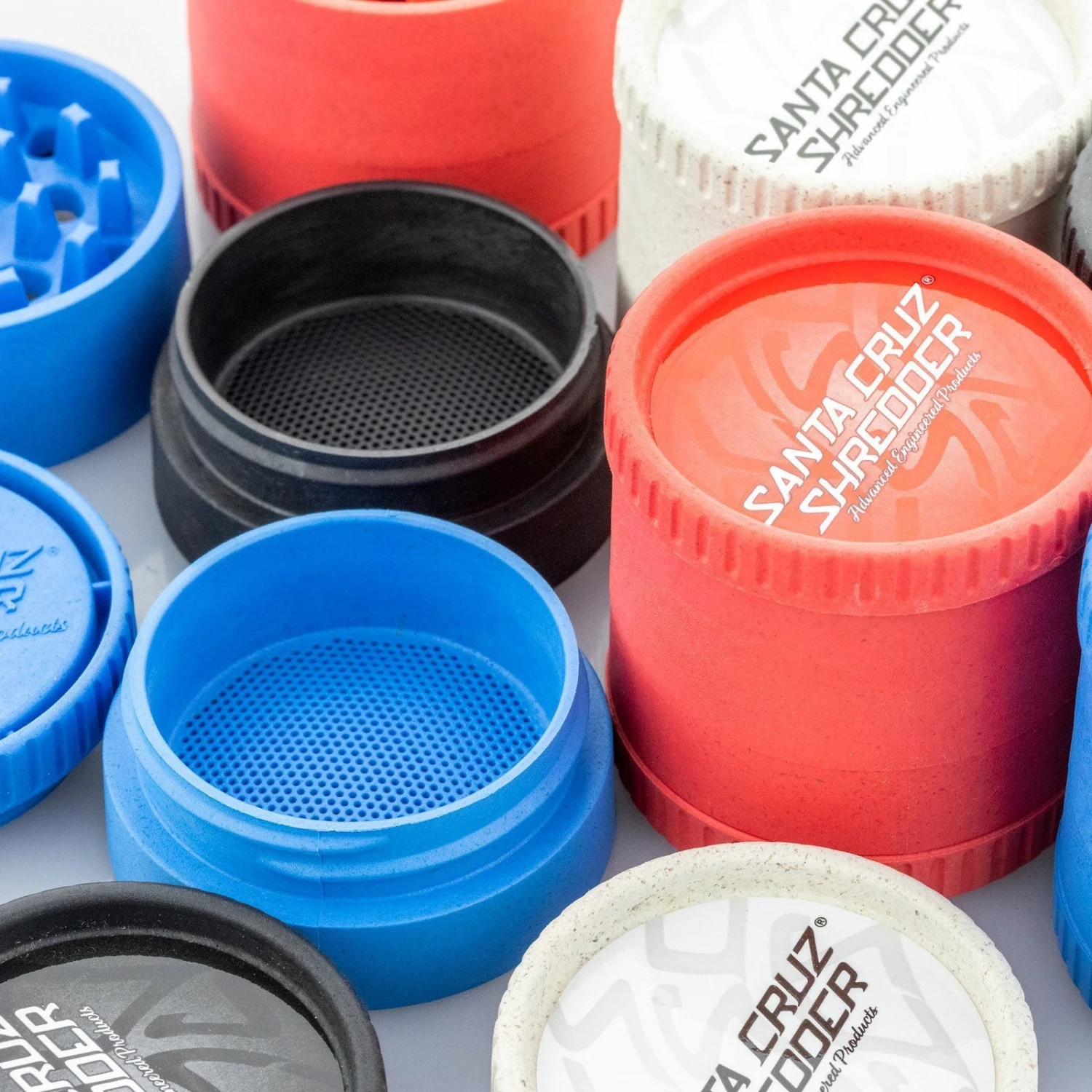 Santa Cruz Shredder Eco-Friendly Biodegradable Hemp 4-Piece Grinder 20 Santa Cruz Shredder Eco-Friendly Biodegradable Hemp 4-Piece Grinder - Image 18