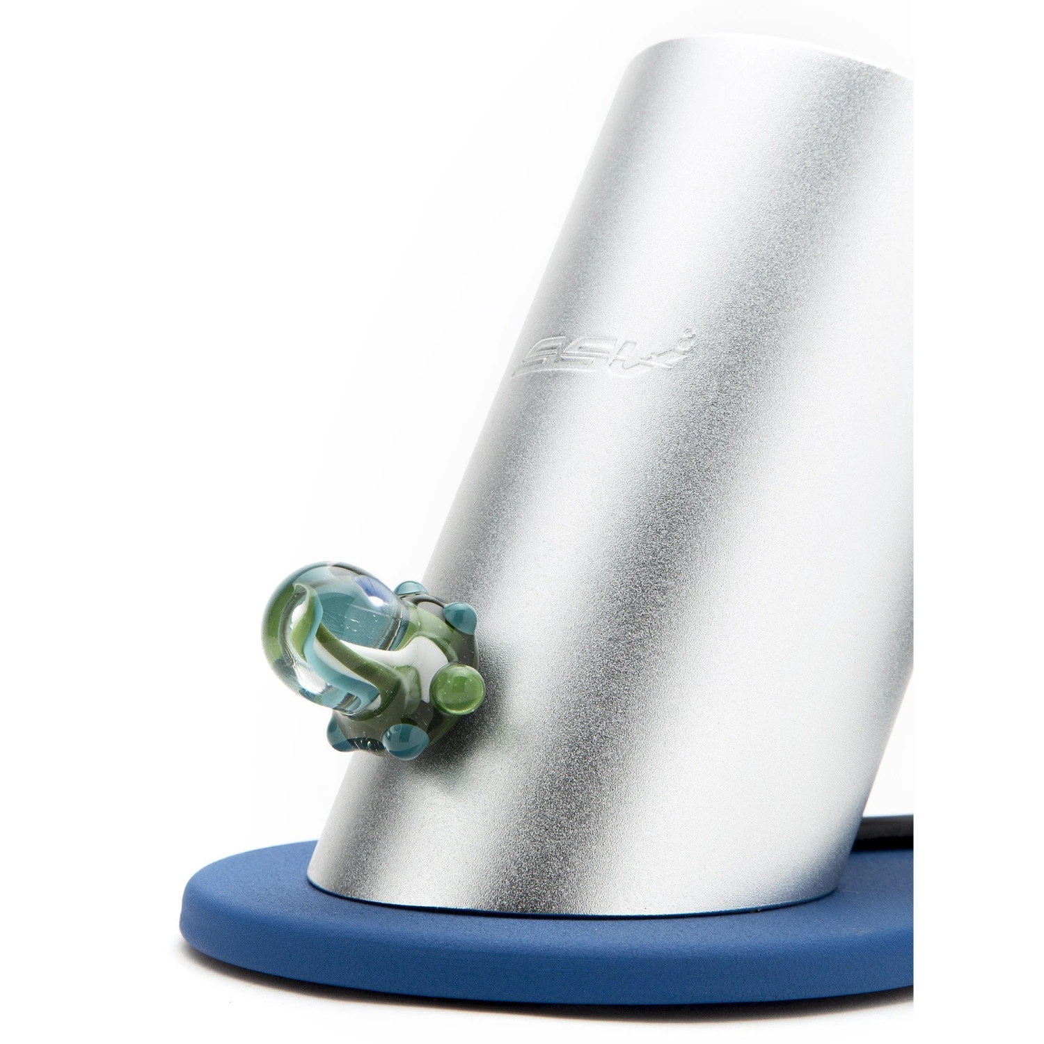 Silver Surfer Vaporizer - Silver/Blue 5 Silver Surfer Vaporizer - Silver/Blue - Image 3